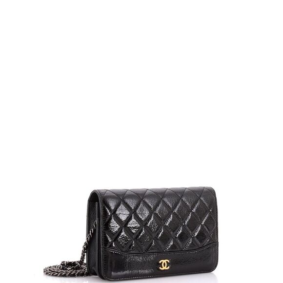 Chanel Gabrielle Wallet on Chain Quilted Aged Calfskin Black - Picture 2 of 9
